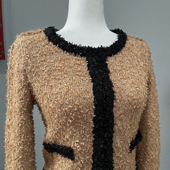 NEW McGinn Anthro Metallic Shimmer Knit Cropped Timeless Contrast Jacket S NWOT - Picture 16 of 16